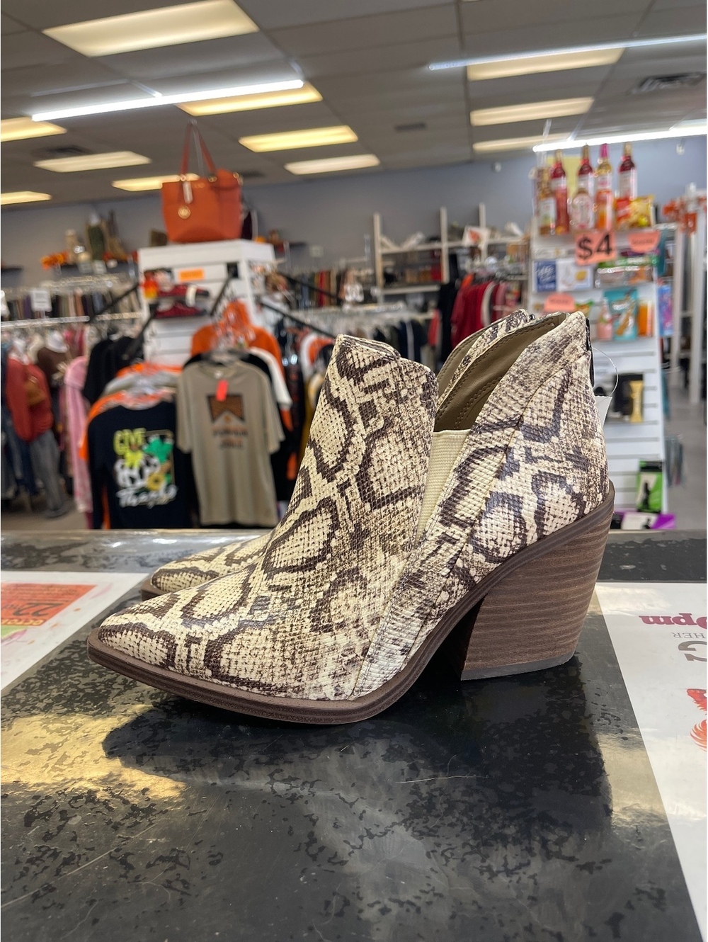 Vince Camuto Women's Ankle Boots Snake Print Leather Upper Size 8